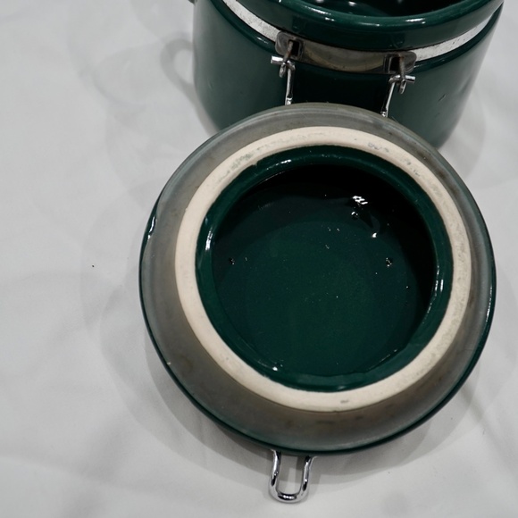 Glass Forest Green Air Tight Container with hinge - Picture 4 of 13